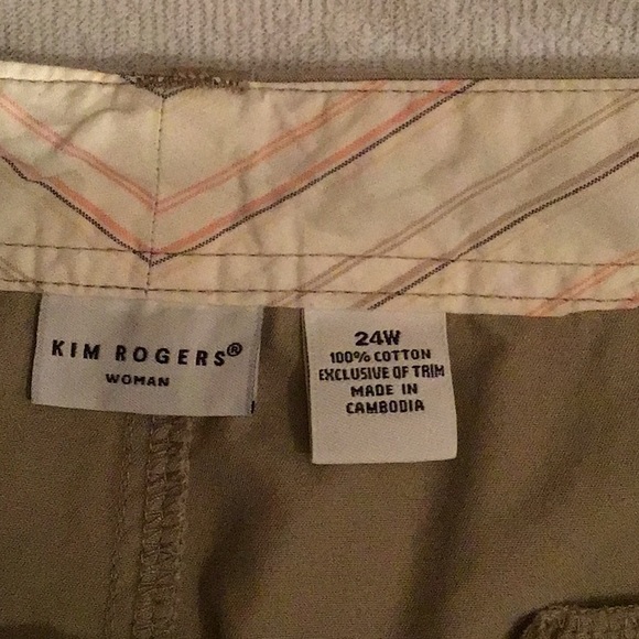 KIM ROGERS plus size shorts - Picture 7 of 8